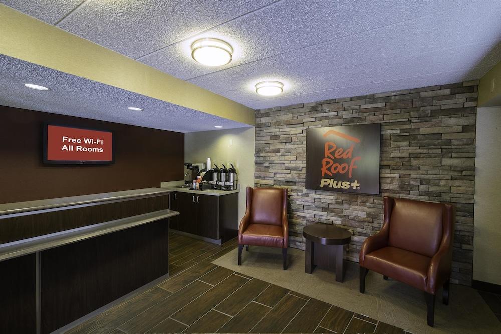 Red Roof Inn Plus+ Philadelphia Airport Эссингтон Экстерьер фото